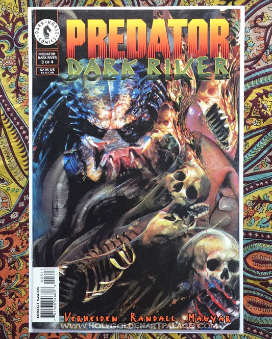 Predator: Dark River #3 <COMIC20FV>